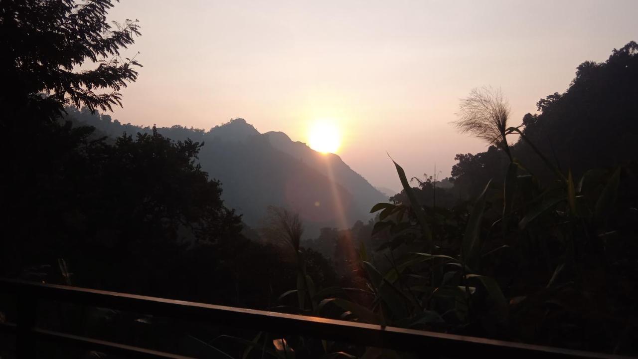 Ella Lucky Panoramic Hotel Luaran gambar