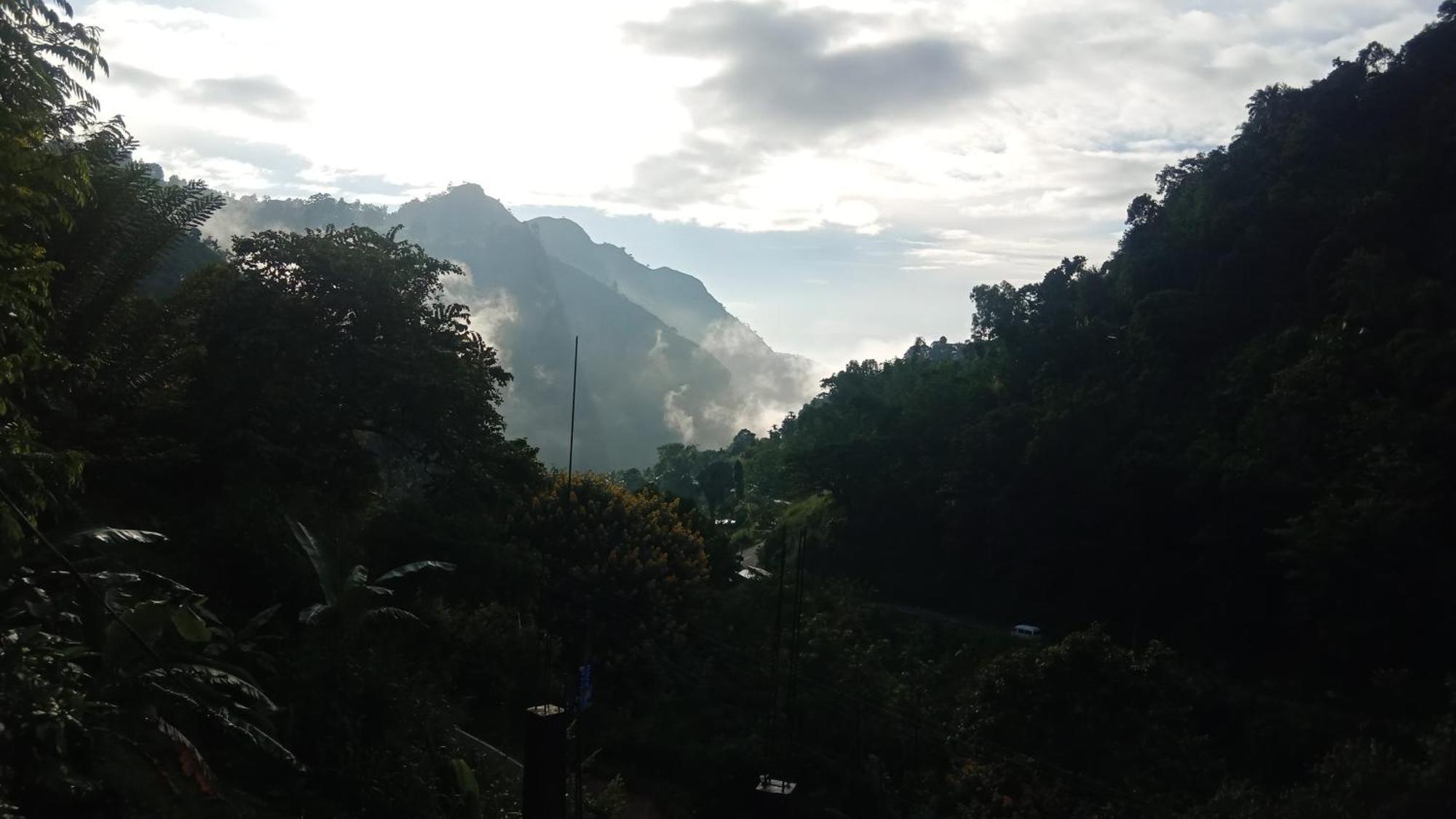Ella Lucky Panoramic Hotel Luaran gambar