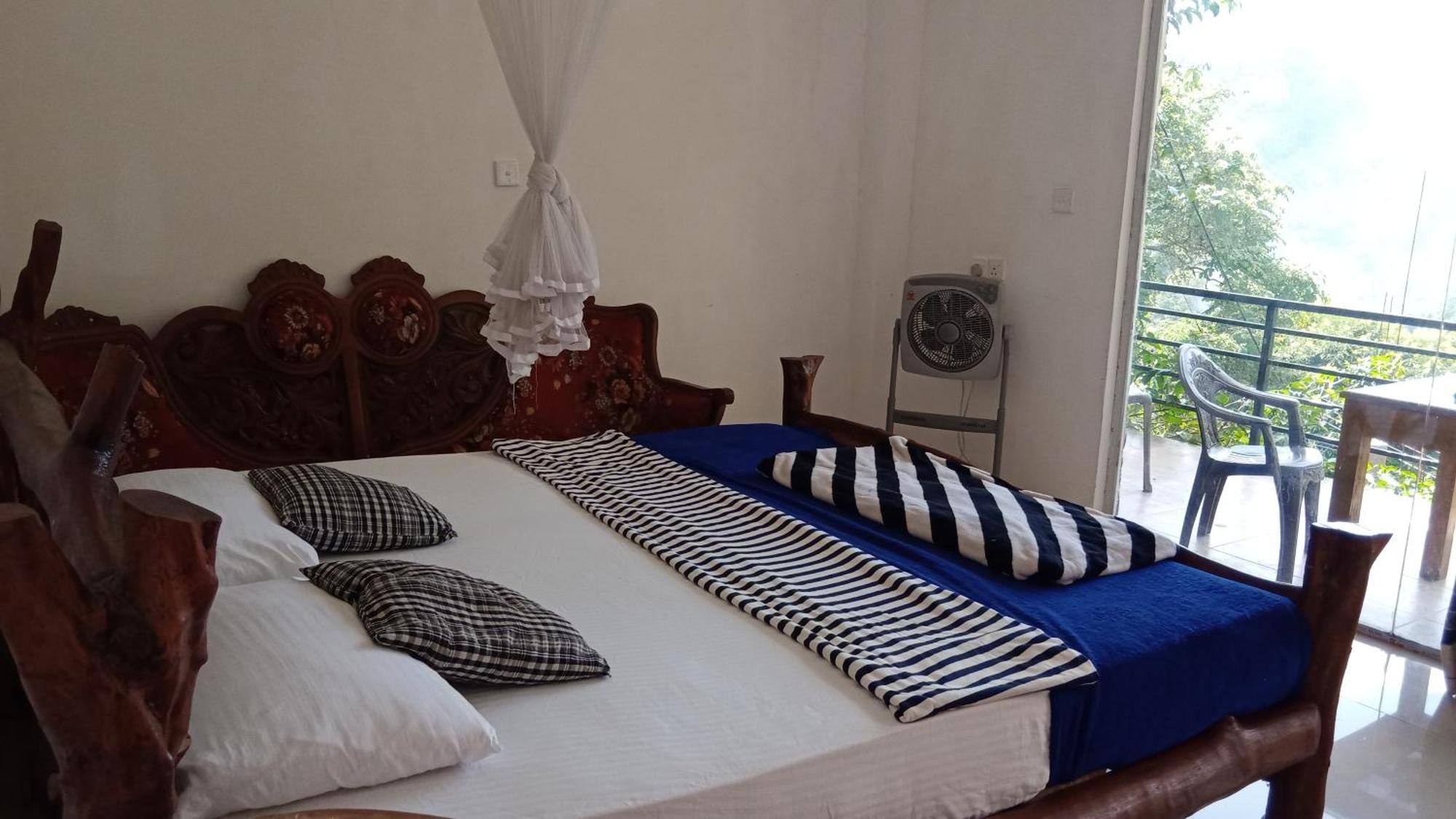Ella Lucky Panoramic Hotel Bilik gambar