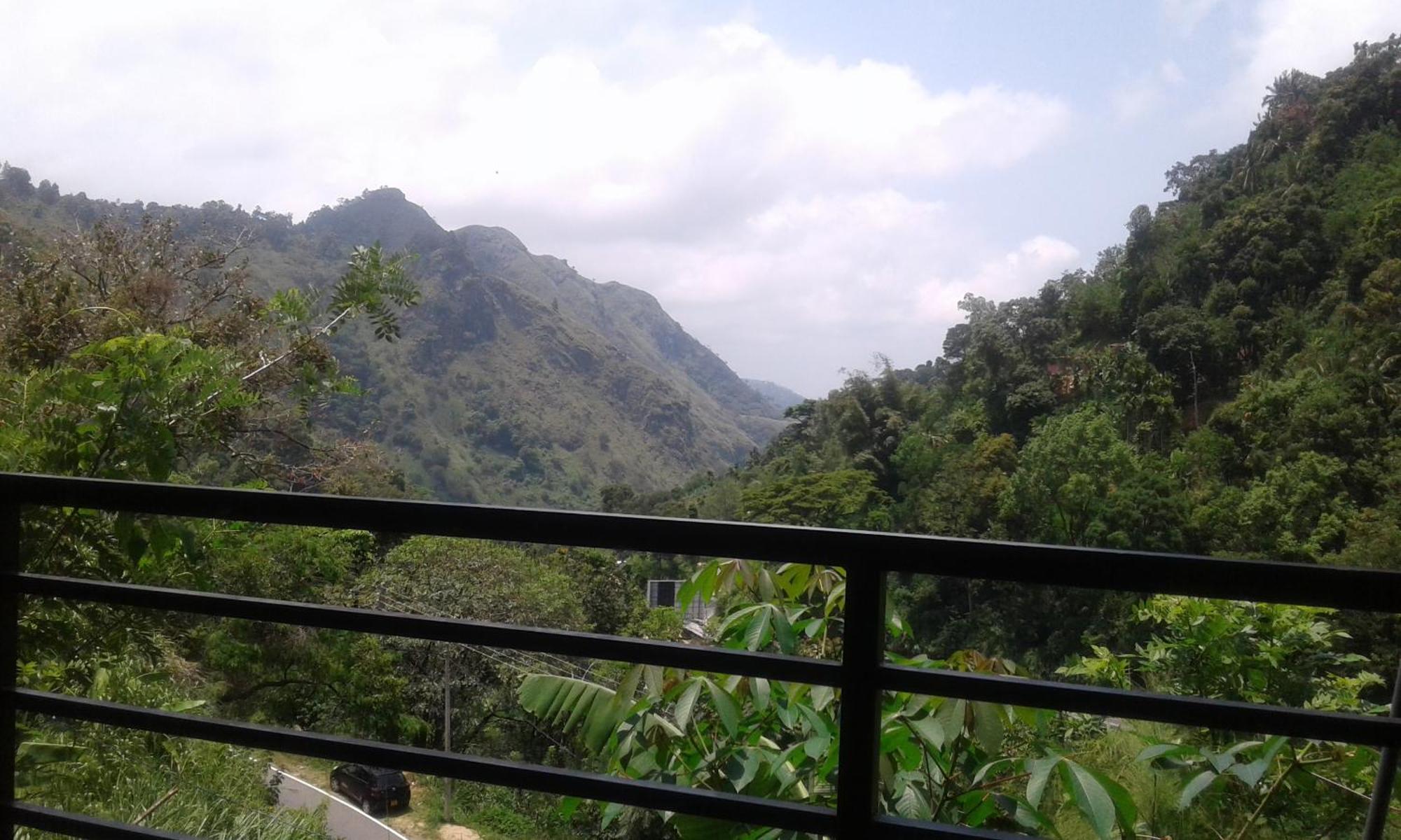 Ella Lucky Panoramic Hotel Bilik gambar