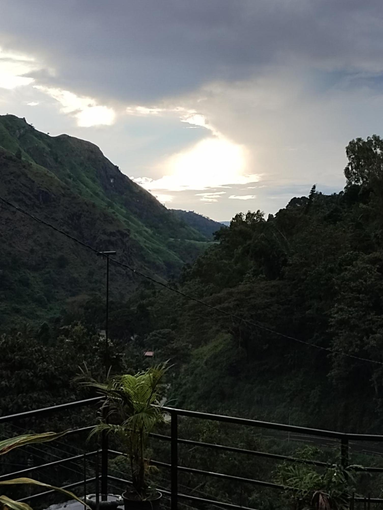 Ella Lucky Panoramic Hotel Luaran gambar